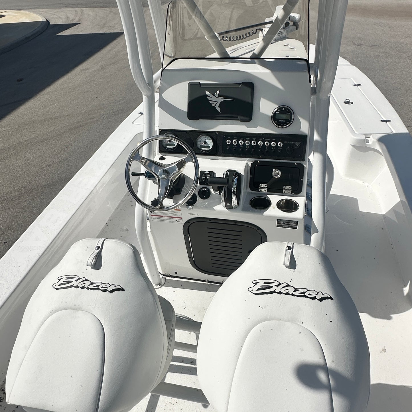 2024 Blazer Bay 2420