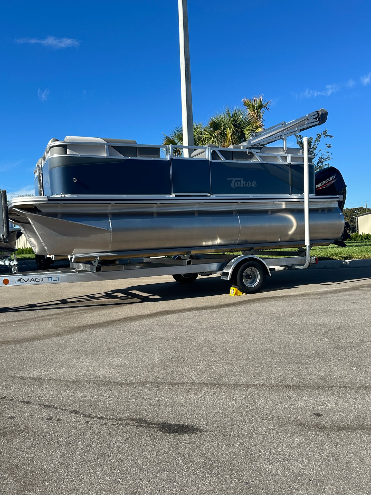 2024 Tahoe 17' Sport Cruise