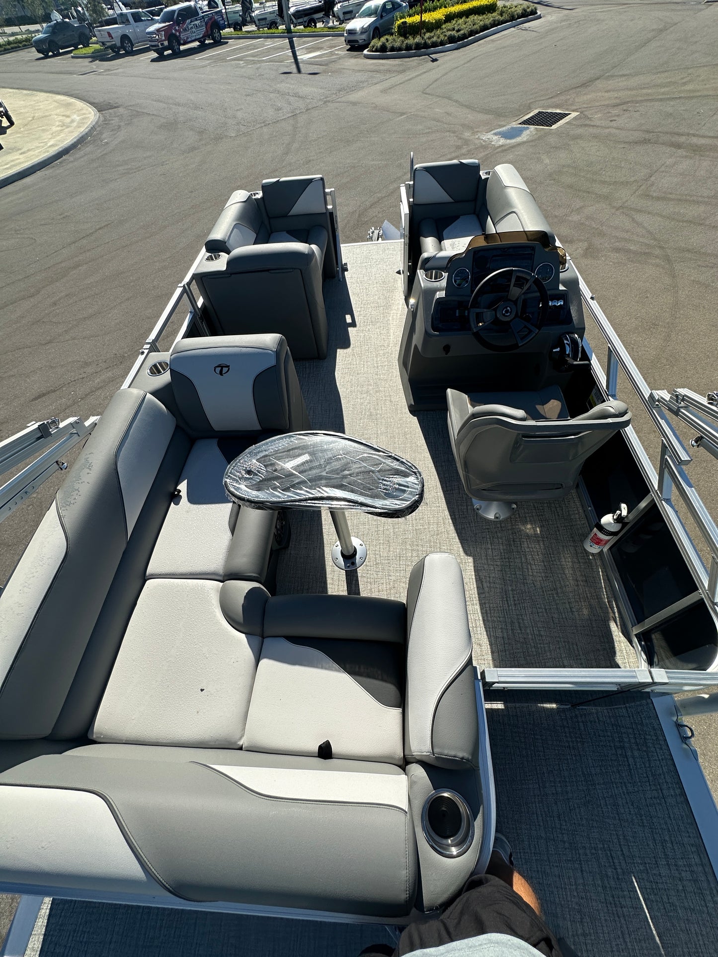 2024 Tahoe 17' Sport Cruise