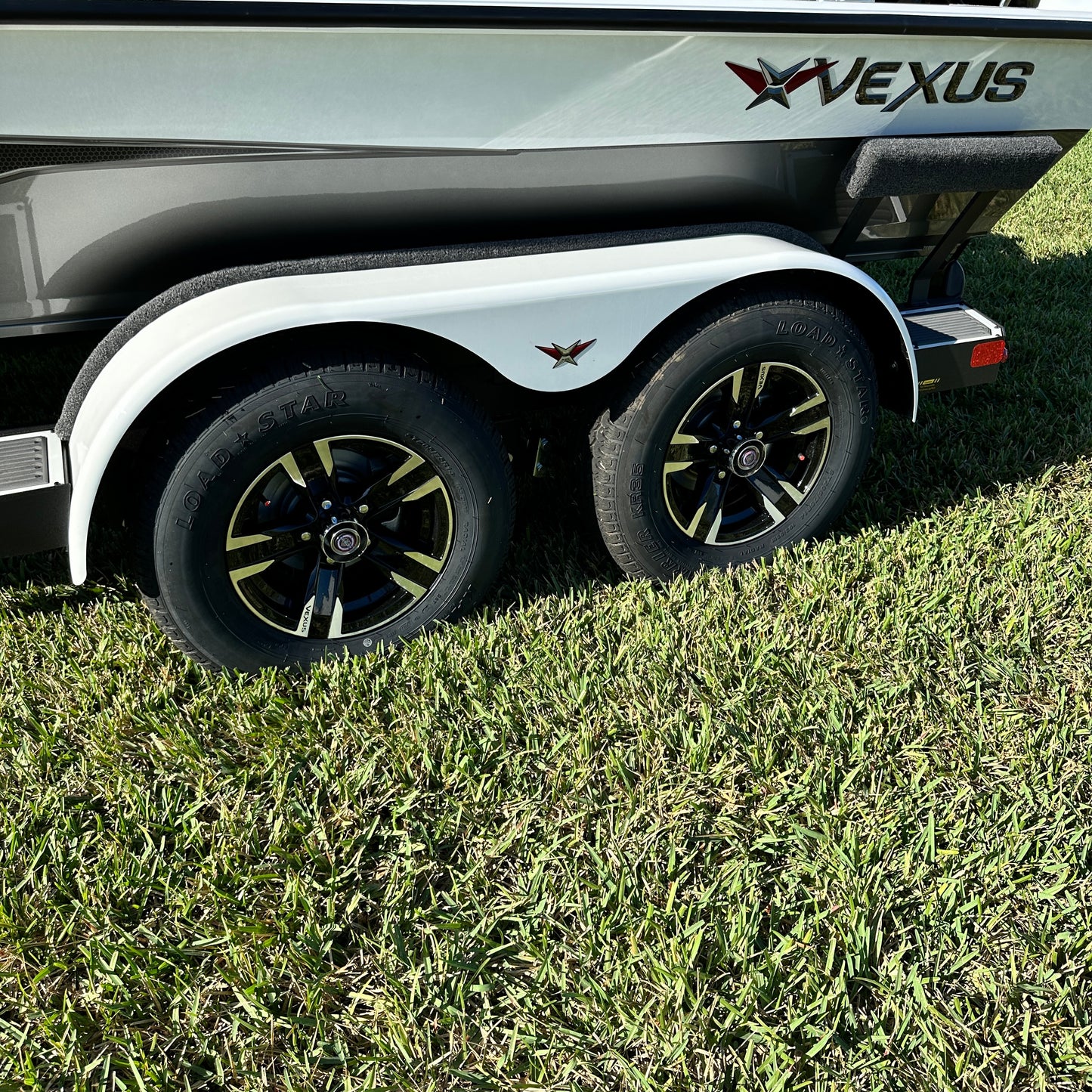 2024 Vexus AVX1980c