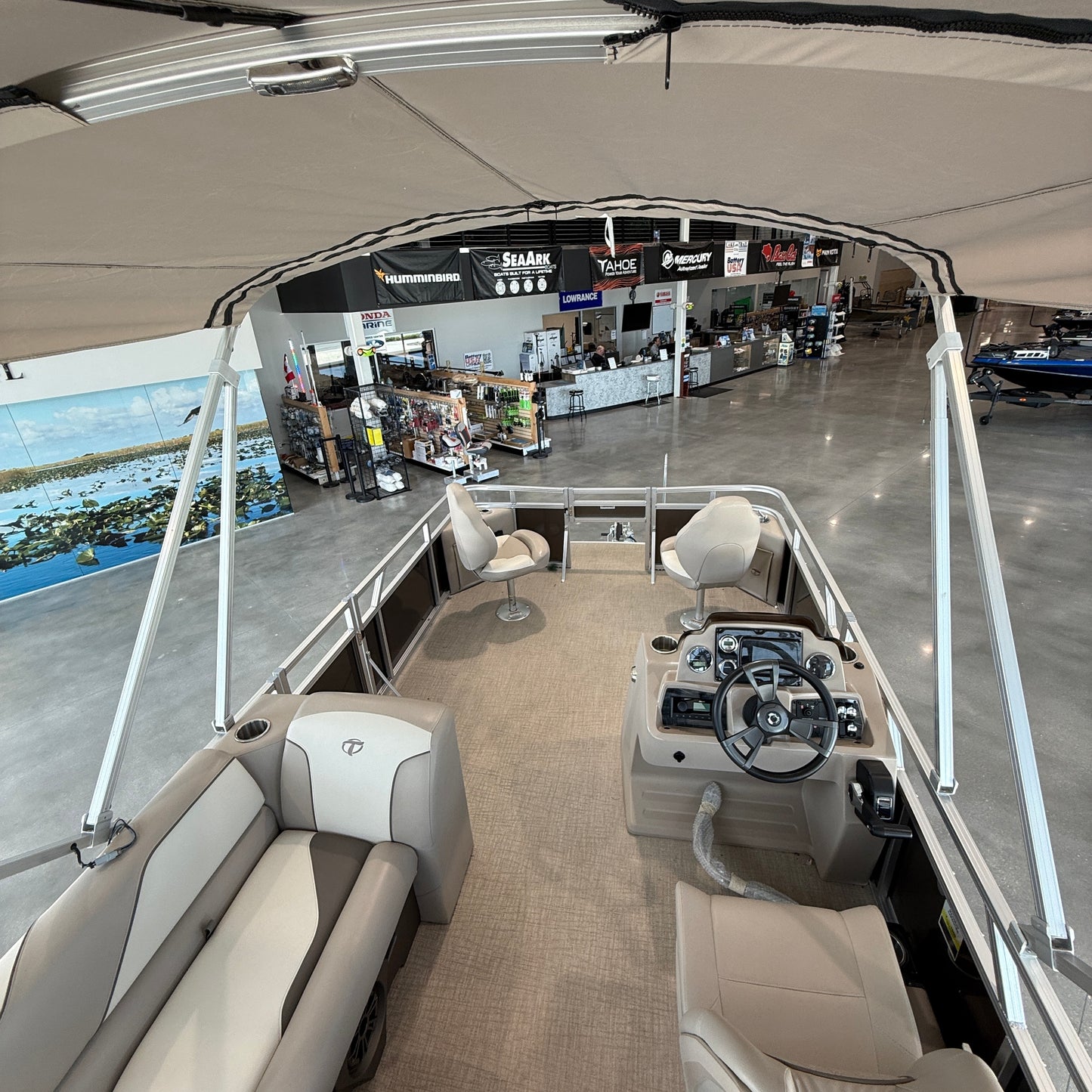 2024 Tahoe Sport Bow Fish 1975