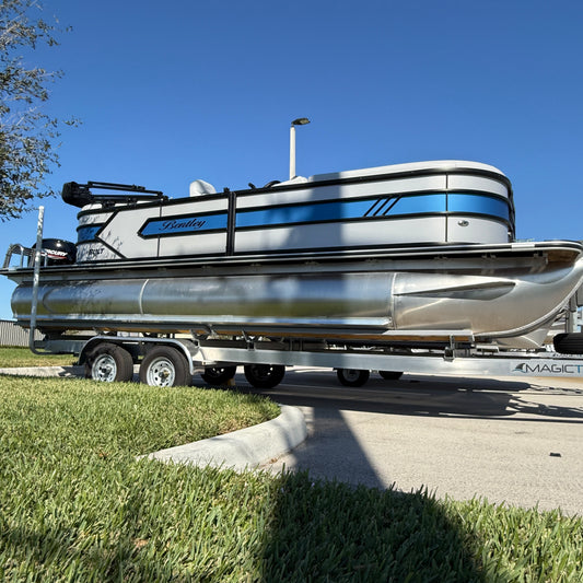 2025 Bentley 233 Bolt