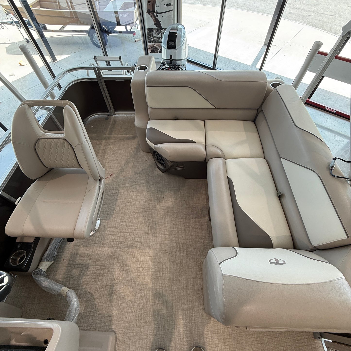 2024 Tahoe Sport Bow Fish 1975