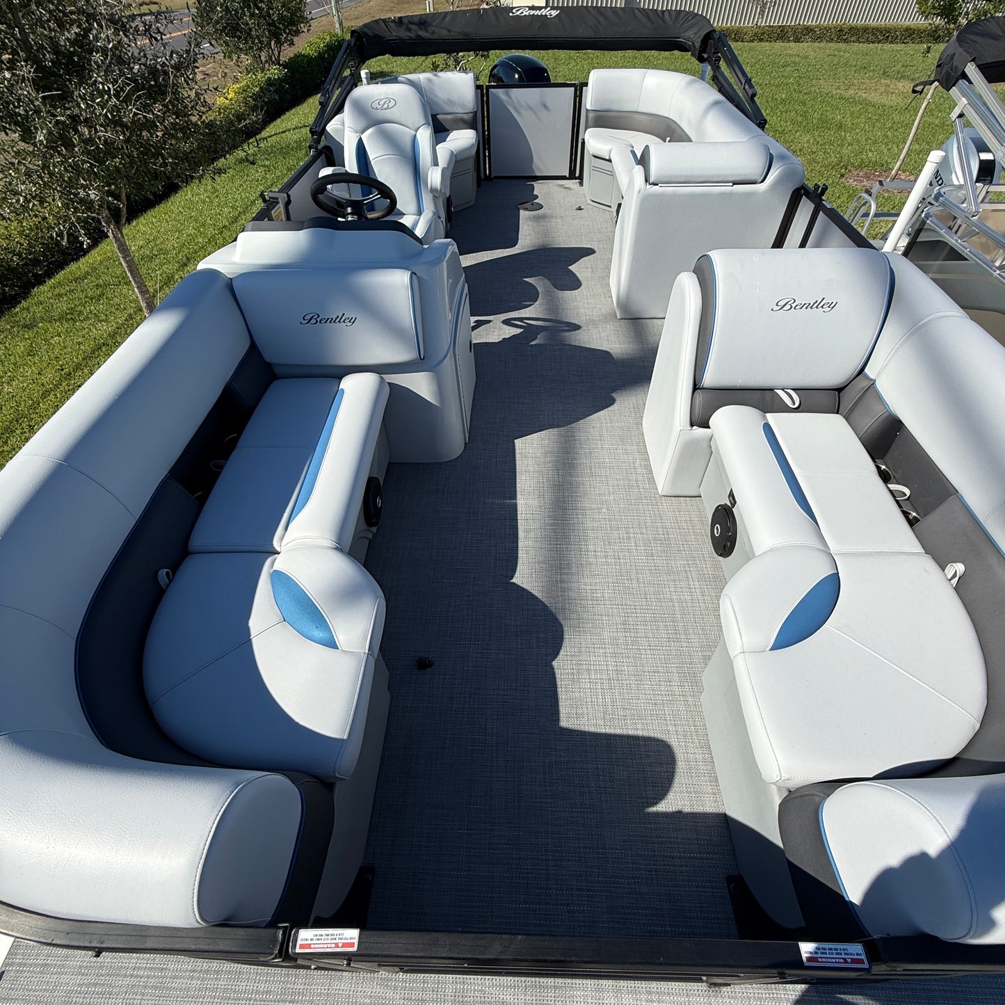 2025 Bentley 233 Bolt