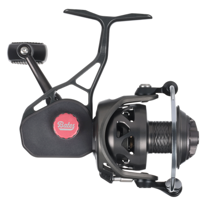 Bates SAM 2500 spinning reel spool and sealed drag knob detail