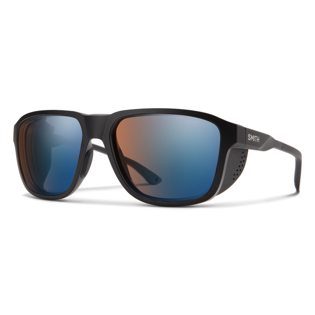 Smith Embark sunglasses — Matte Black | ChromaPop Glacier Photochromic Copper Blue Mirror