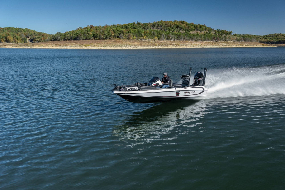 Vexus VXS20 — manufacturer photo, running at speed